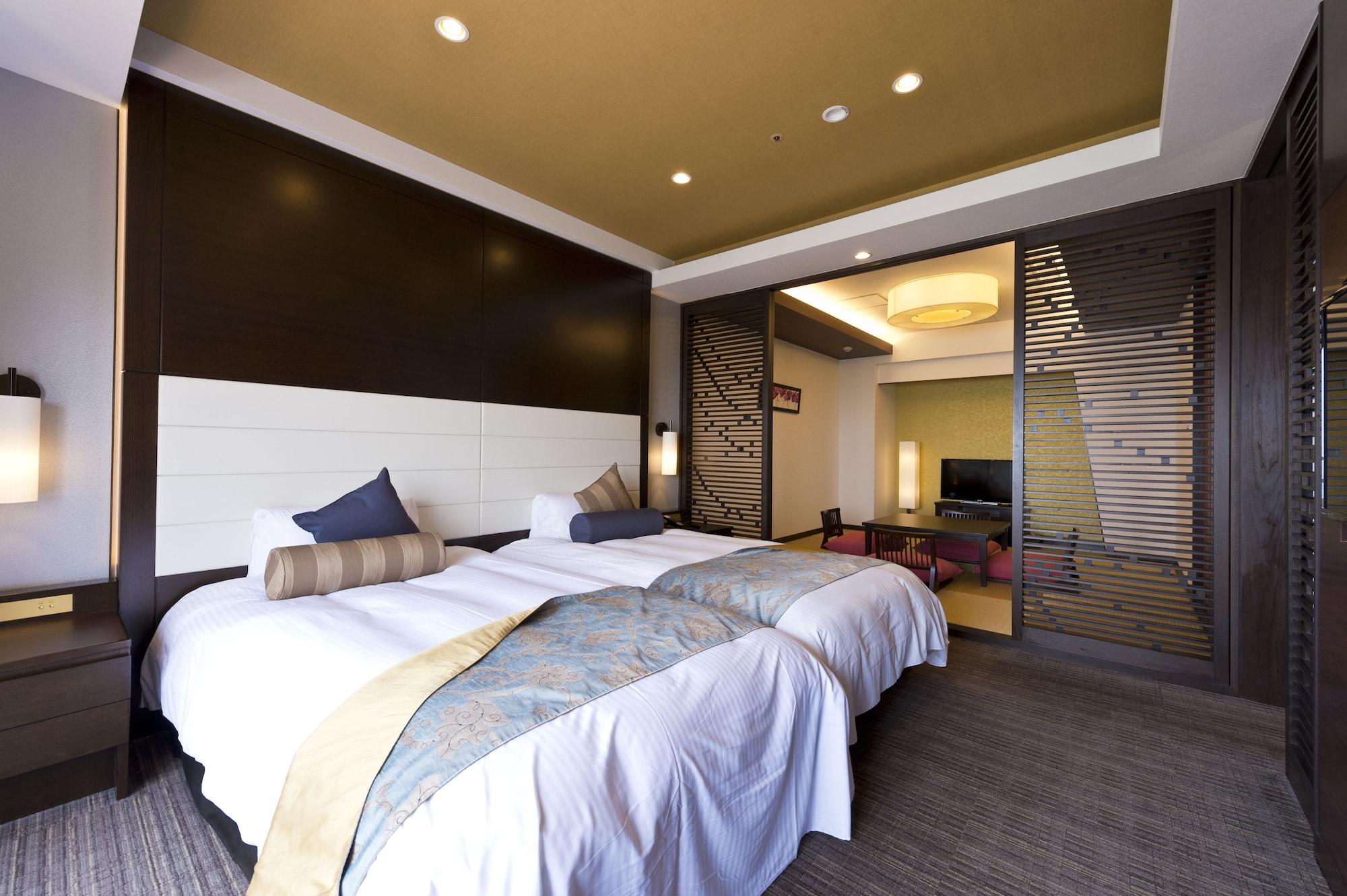 Royal Hotel Okinawa Zanpamisaki Йомитан Экстерьер фото
